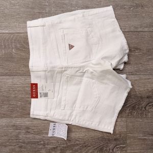 NWT, Guess, White, Shorts, Size 25